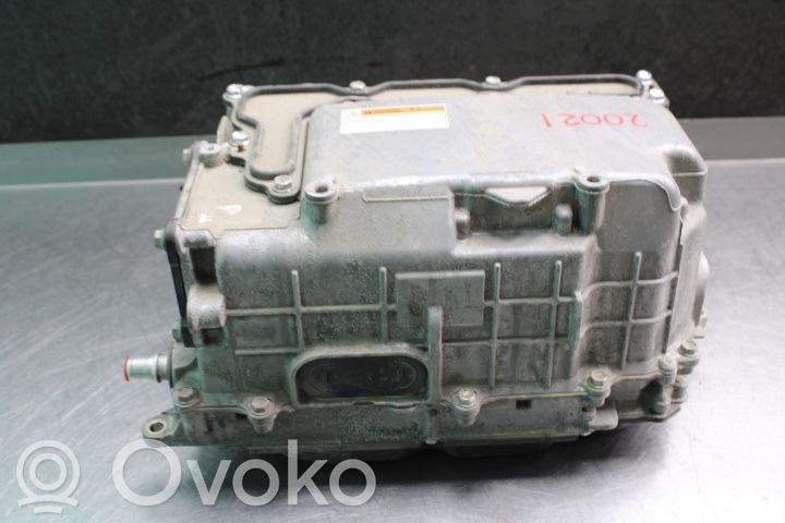 Inversor/convertidor de voltaje   5070203848,G920147041