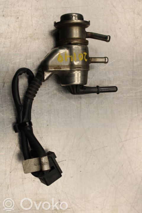 Volkswagen Crafter Inyector de combustible 