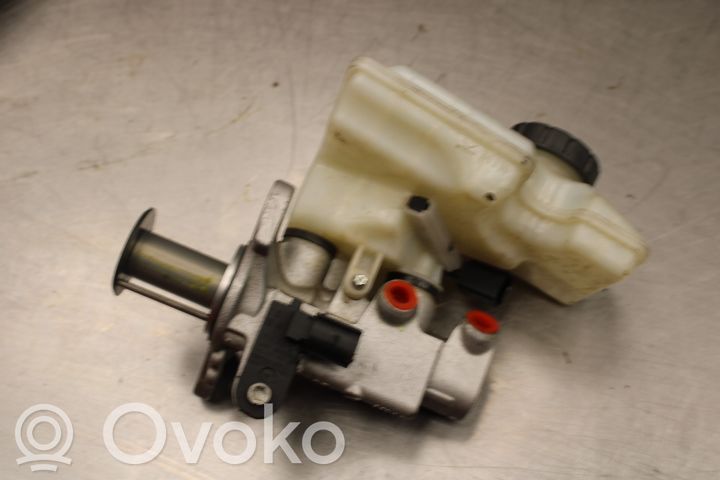 Volkswagen Golf VII Główny cylinder hamulca 
