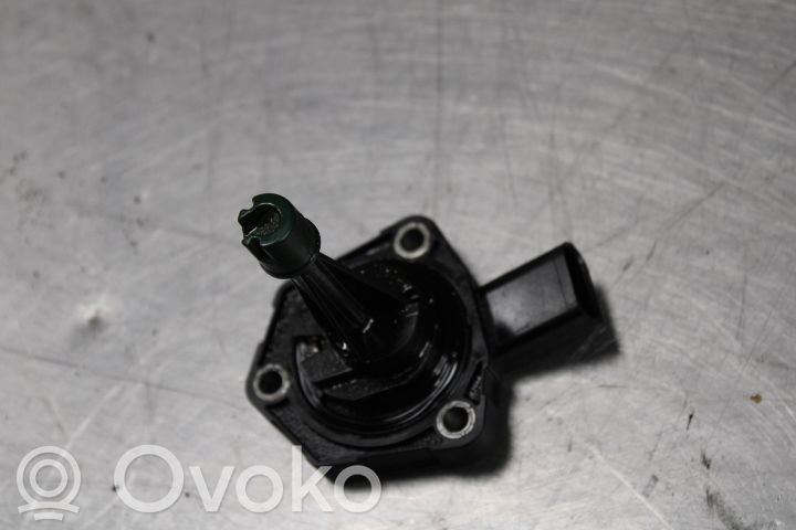 Skoda Fabia Mk3 (NJ) Sensor de nivel de aceite 