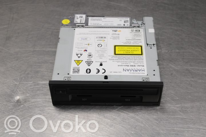 Volkswagen Golf VII Panel / Radioodtwarzacz CD/DVD/GPS 