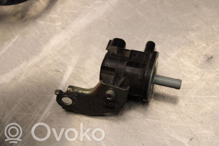 Toyota Auris E180 Tyhjiöputki