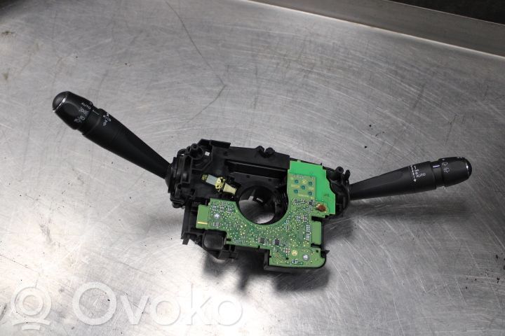 Toyota Proace Wiper turn signal indicator stalk/switch 