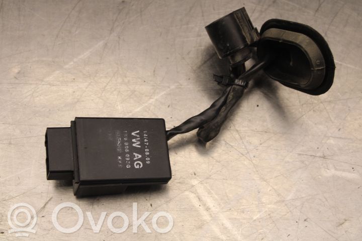 Unité de commande / module de pompe à carburant   1K0906093G