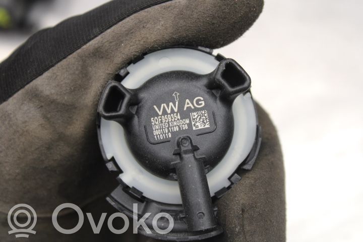 Autres unités de commande / modules   5QF959354