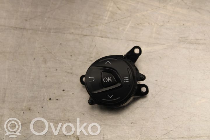 Ford Transit -  Tourneo Connect Butoane/comutatoare pe volan 
