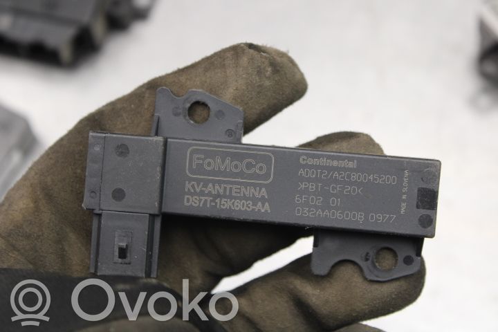 Antena radiowa   DS7T15K603AA