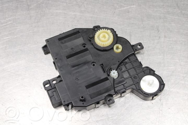 Toyota C-HR I Actuator/motor clapetă debit aer A/C