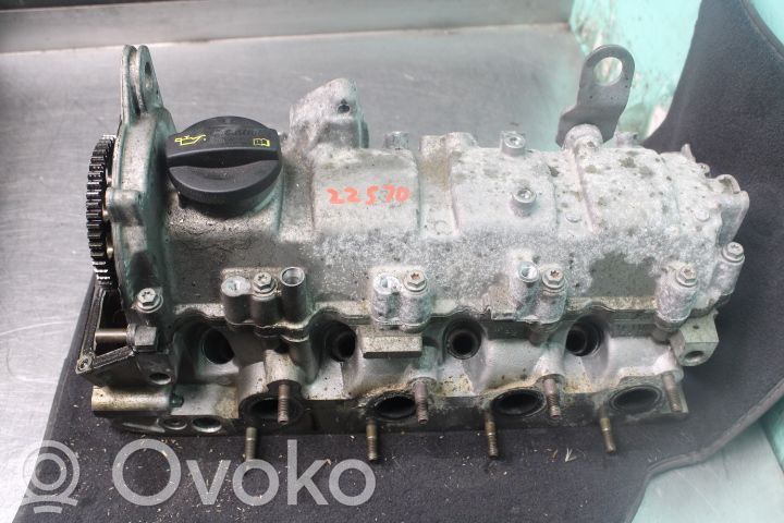 Volkswagen Beetle A5 Engine head 