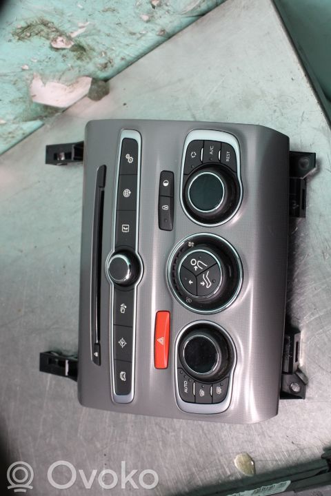 Climate control unit   28417650,98100092XF
