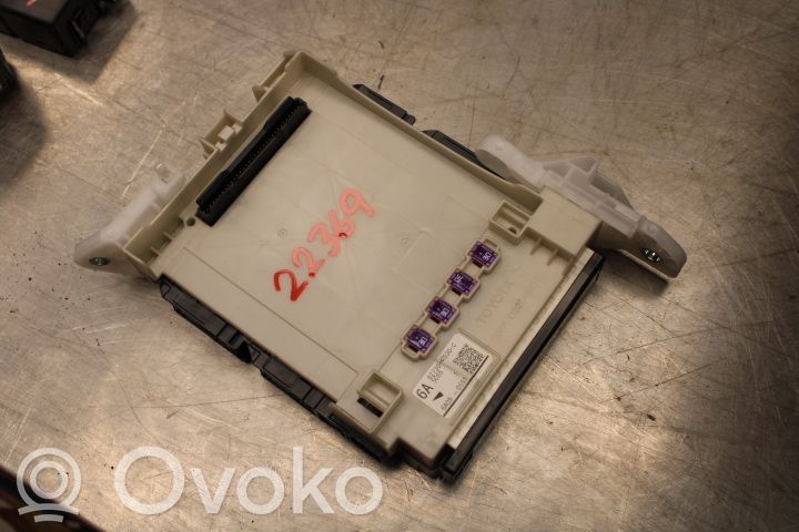 Toyota Prius (XW50) Sulakemoduuli