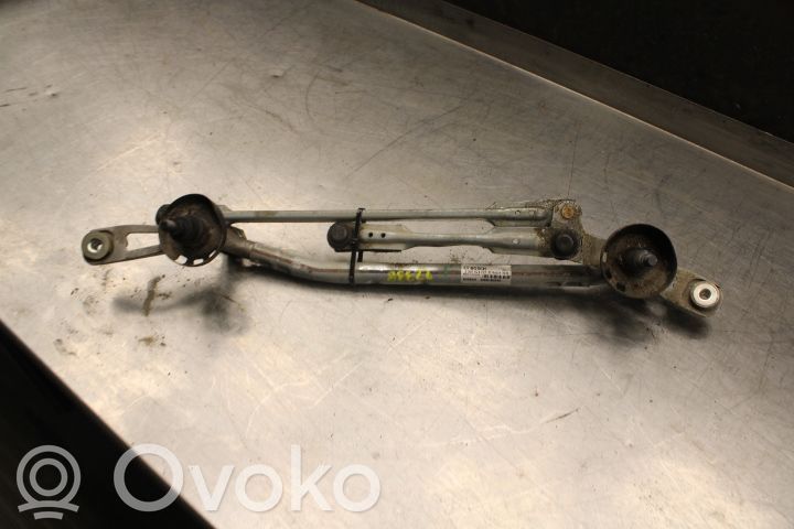 Nissan Pulsar Etupyyhkimen vivusto
