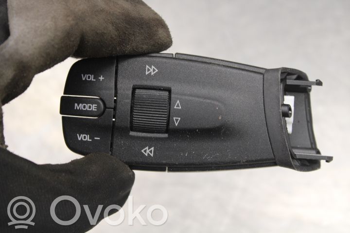 Seat Ibiza IV (6J,6P) Stūres pogas / slēdži 