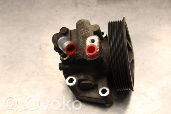 Ford Transit Ohjaustehostimen pumppu 