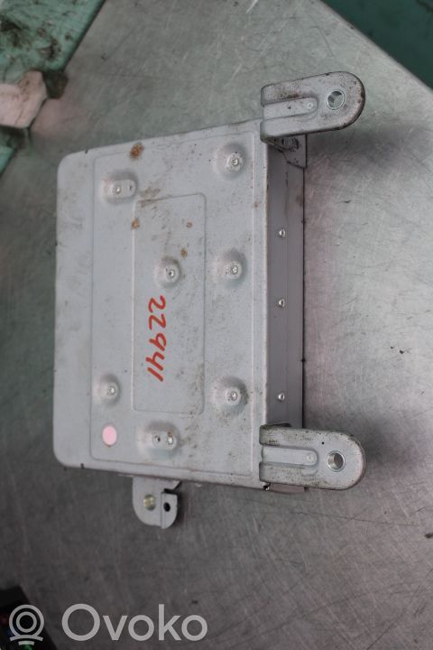 Volvo V40 Amplificator sunet 