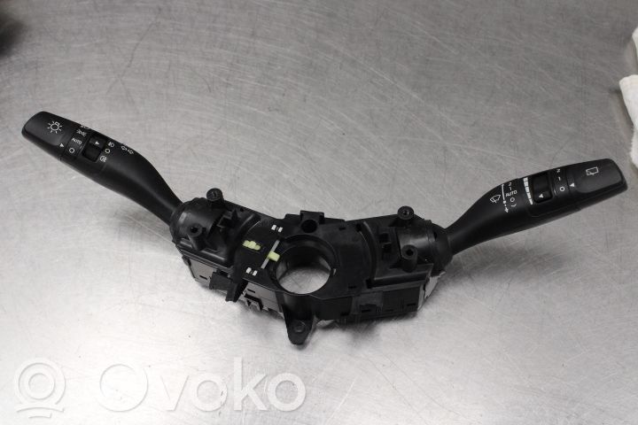Rokturu komplekts   93404J7960