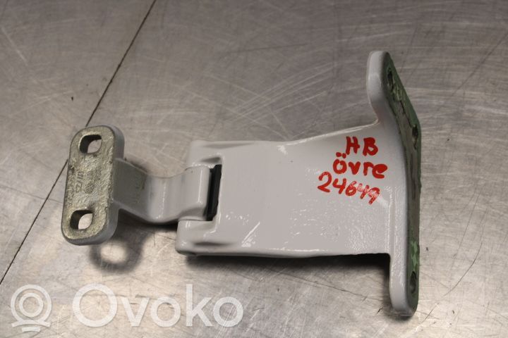 Volkswagen Caddy Rear door upper hinge 