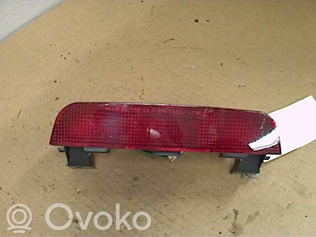 Mitsubishi Pajero Kolmas/lisäjarruvalo 
