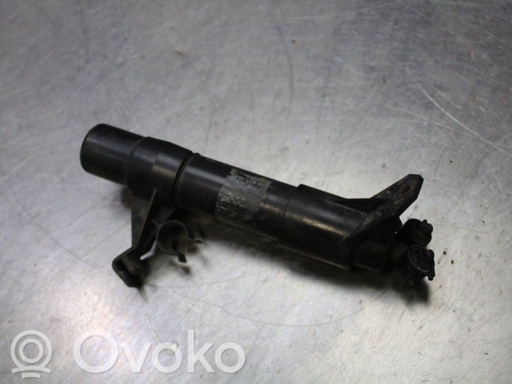 Volkswagen Golf V Buse de lave-phares