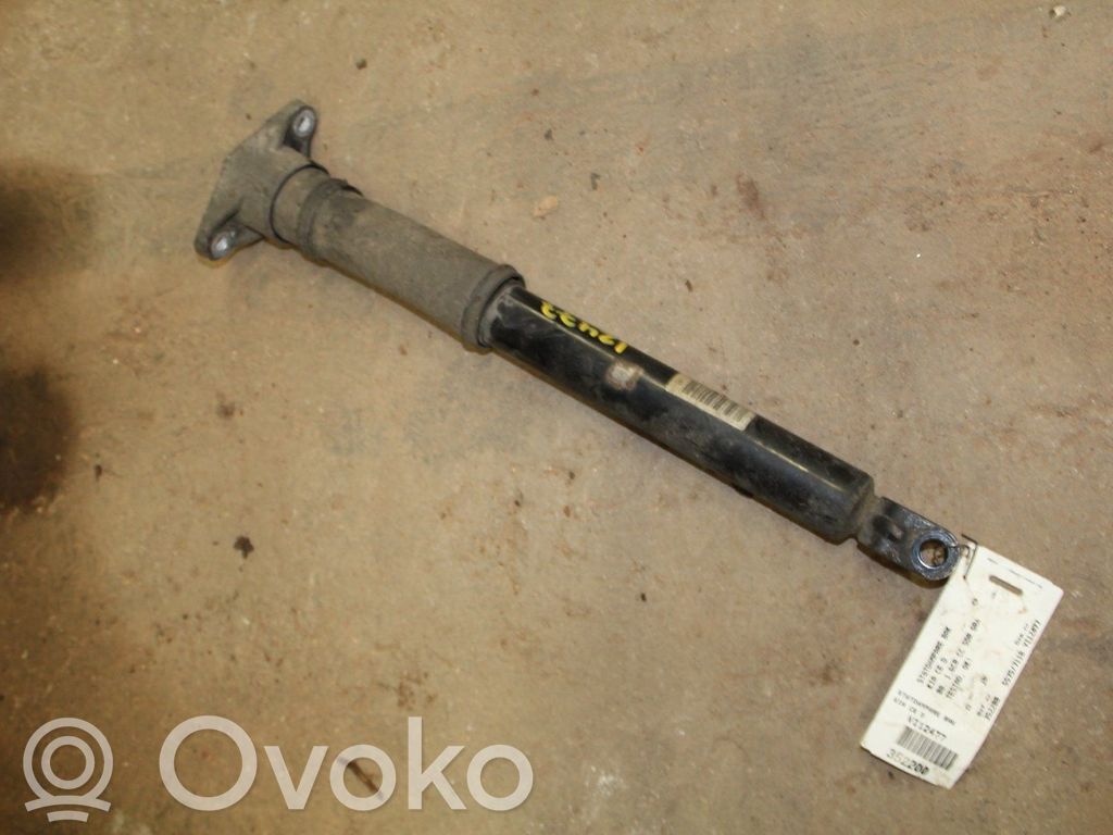 KIA Ceed Takaiskunvaimennin 
