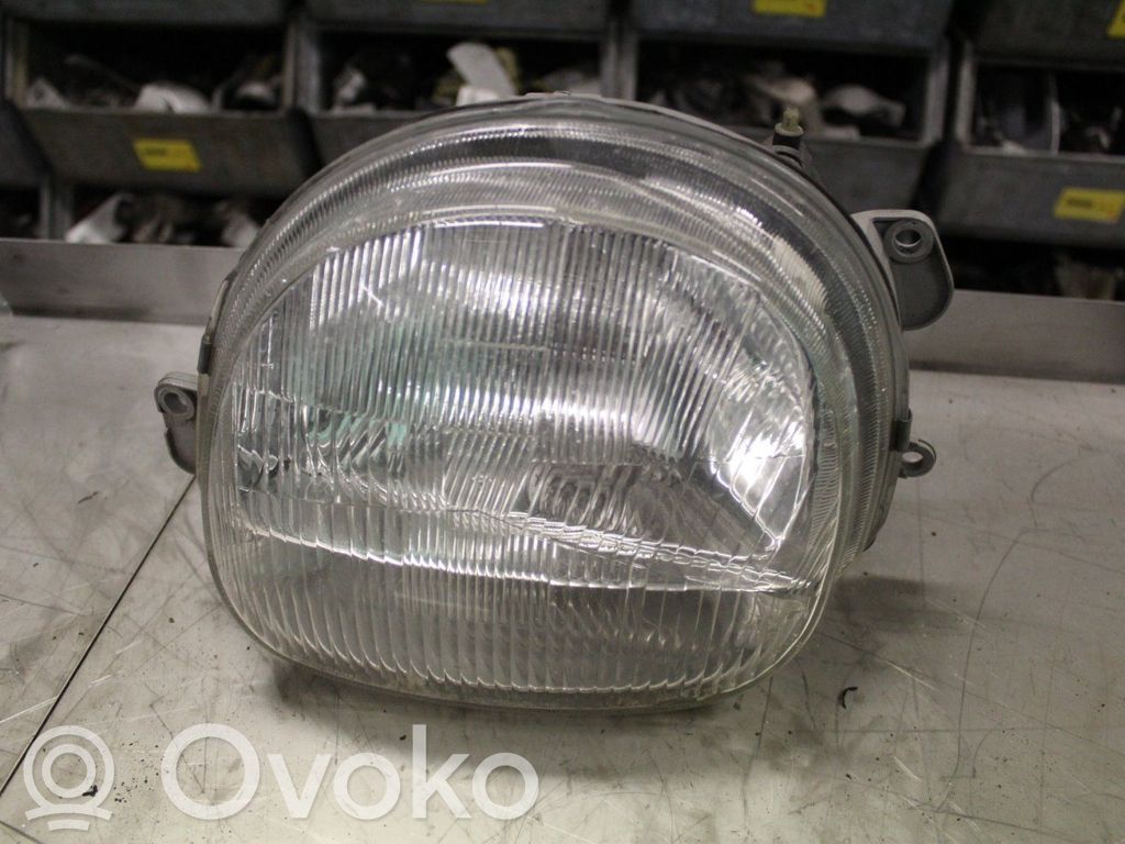 Renault Twingo I Phare frontale