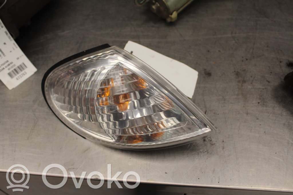 Nissan Almera N16 Frontblinker