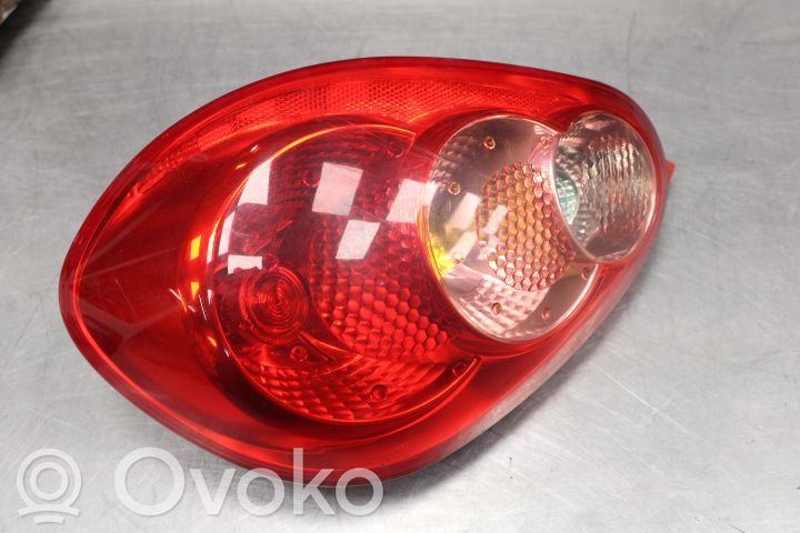 Toyota Aygo AB10 Luci posteriori