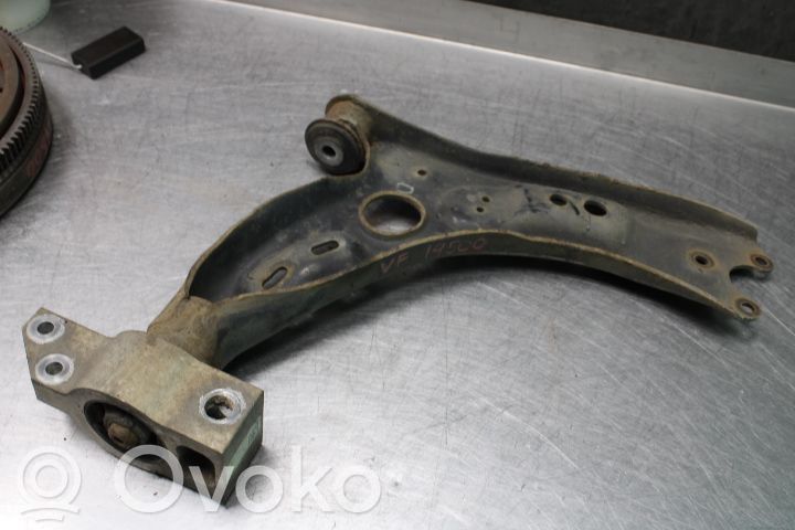 Volkswagen Tiguan Brazo de suspensión/horquilla inferior delantero