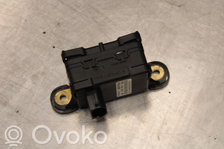 Sensor de aceleración   30667843AA,10098005202