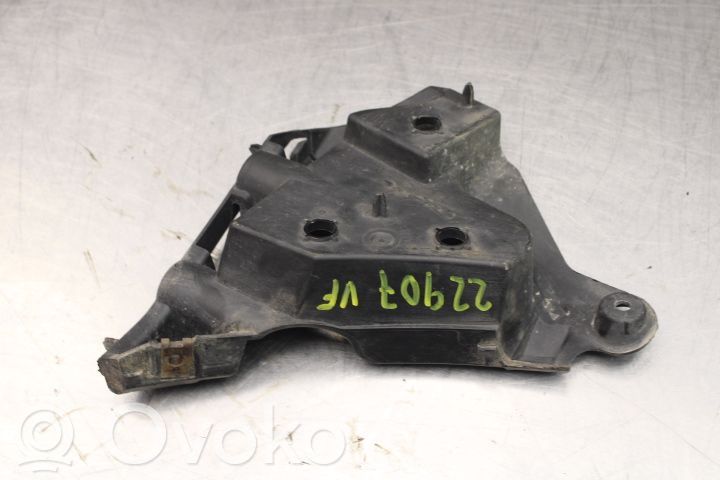 Front bumper mounting bracket   30764618