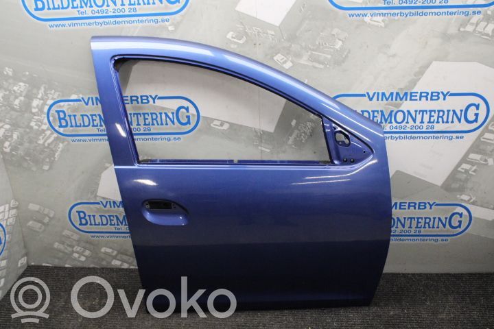 Dacia Sandero Дверь 