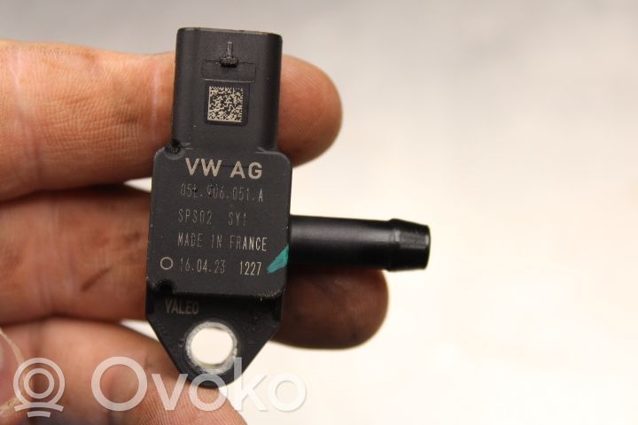 Supapă vacuum   05L906051A