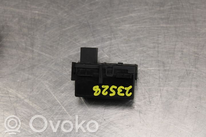 Altre centraline/moduli   4H0909131,4H0909131
