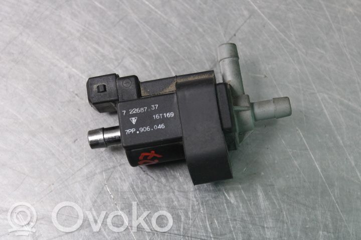 Válvula de vacío   7PP906046