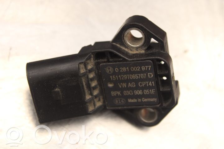 Luftdrucksensor   0281002977,03G906051D