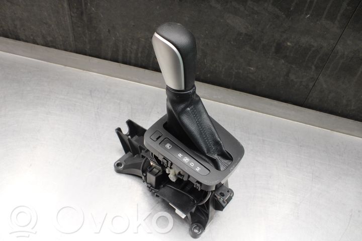 Suzuki Vitara (LY) Selector caja de cambios 