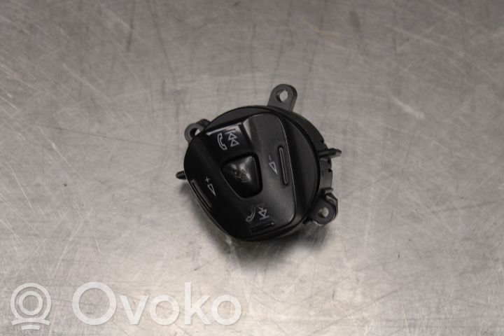 Ford Ranger Steering wheel buttons/switches 