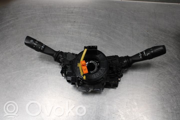 Toyota RAV 4 (XA40) Interruptor/palanca de limpiador de luz de giro 