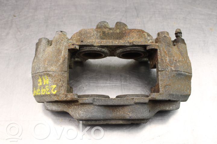Toyota Hilux (AN120, AN130) Pinza del freno anteriore