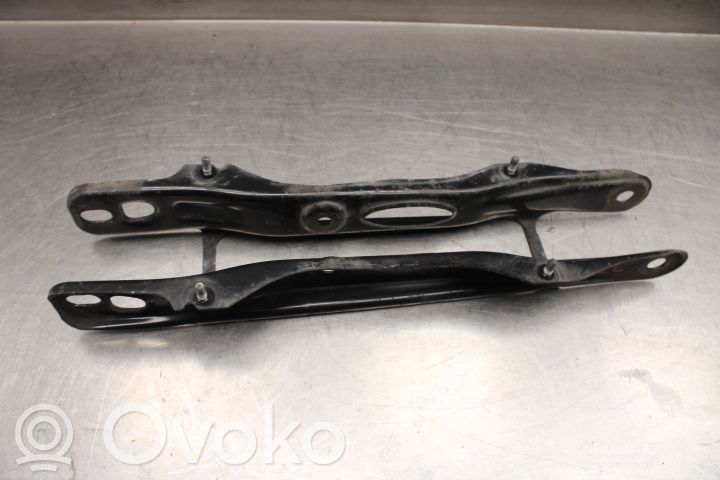 BMW 5 G30 G31 G38 Querlenker hinten 