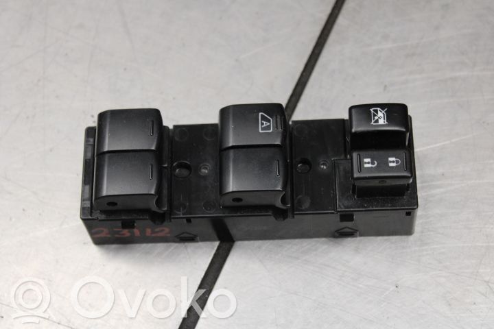 Interruptor del elevalunas eléctrico   85261FJ542
