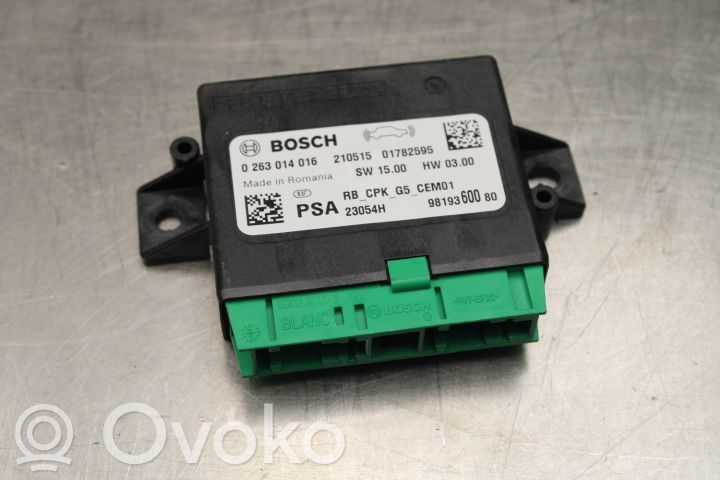 Unité de commande, module PDC aide au stationnement   9819360080