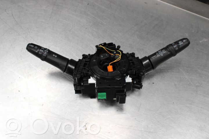 Mitsubishi Outlander Wiper turn signal indicator stalk/switch 