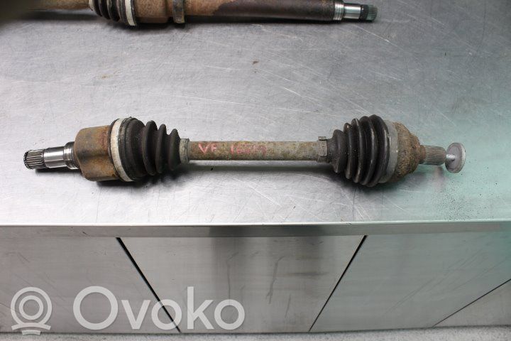 Volvo S40 Priekinis pusašis 