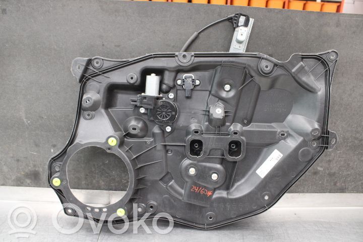 Mazda CX-3 Macara ușă față cu motor 