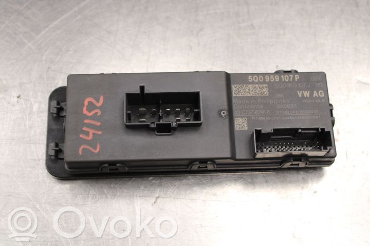 Volkswagen PASSAT B8 Tailgate/trunk control unit/module 