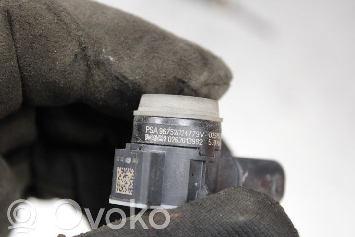 Sensor de aparcamiento PDC   0263013982,96752024779V
