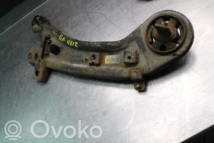 Querlenker hinten