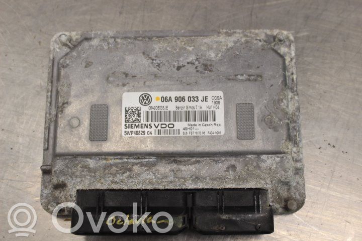 Unité de commande / module d'injection   06A906033JE,5WP40829