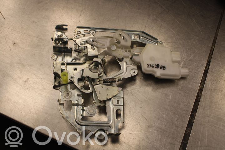 Renault Master III Rear door lock 
